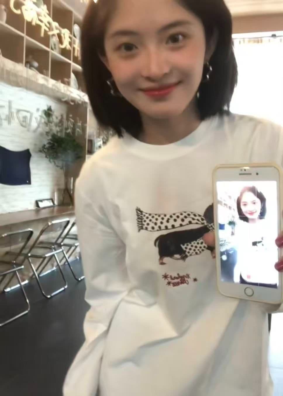 봄 가을 새로운 이후 패키지 칼라 긴팔 라운드 넥 티셔츠 개 프린트 맨위 상세 이미지 3