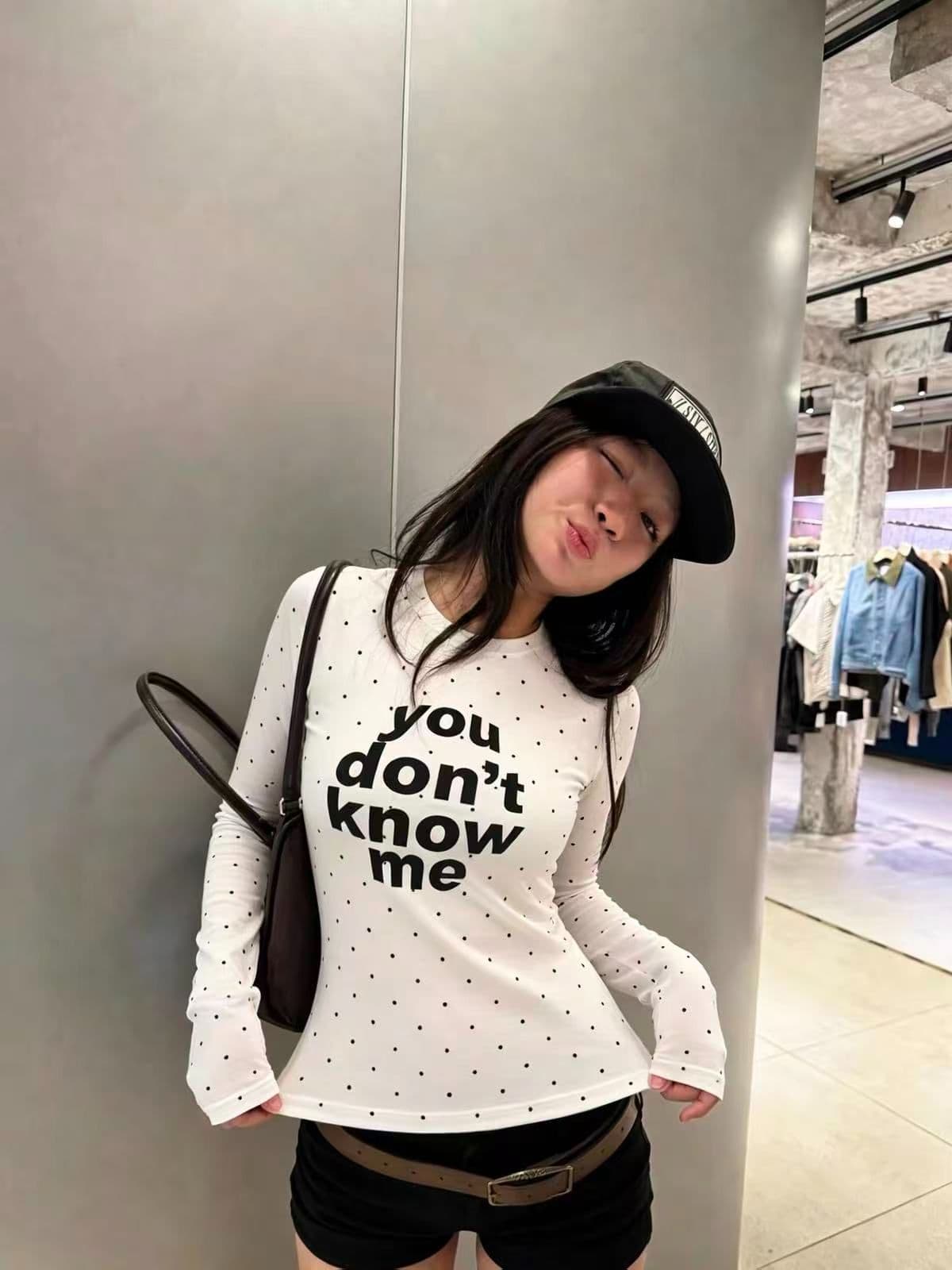 새로운 출처 생방송 품질 긴팔 수리 뒤에 패키지 칼라 전체 인쇄 도트 무늬 알파벳 프린트 이미지 3