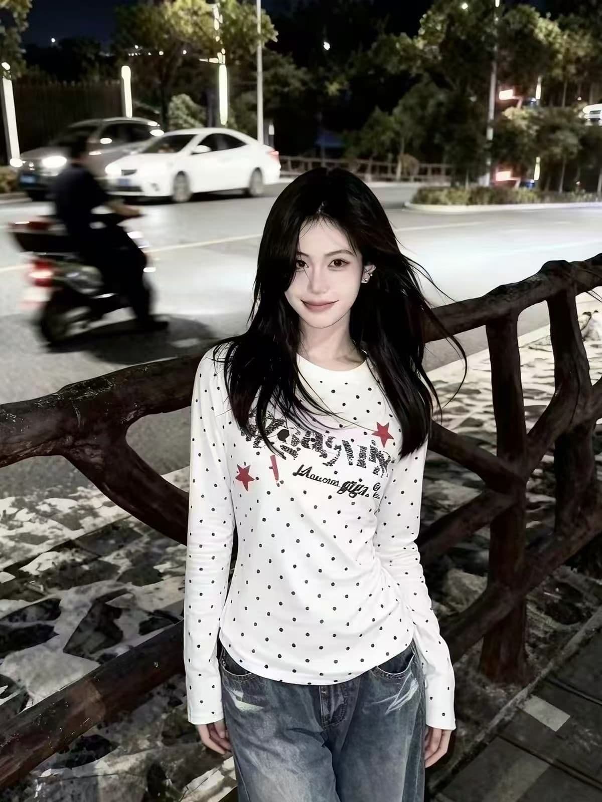 새로운 출처 생방송 품질 긴팔 수리 뒤에 패키지 칼라 전체 인쇄 도트 무늬 알파벳 프린트 상세 이미지 3