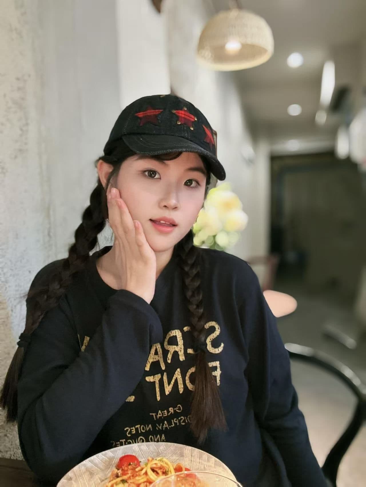 봄 가을 새로운 이후 패키지 칼라 긴팔 라운드 넥 티셔츠 알파벳 프린트 맨위 이미지 2
