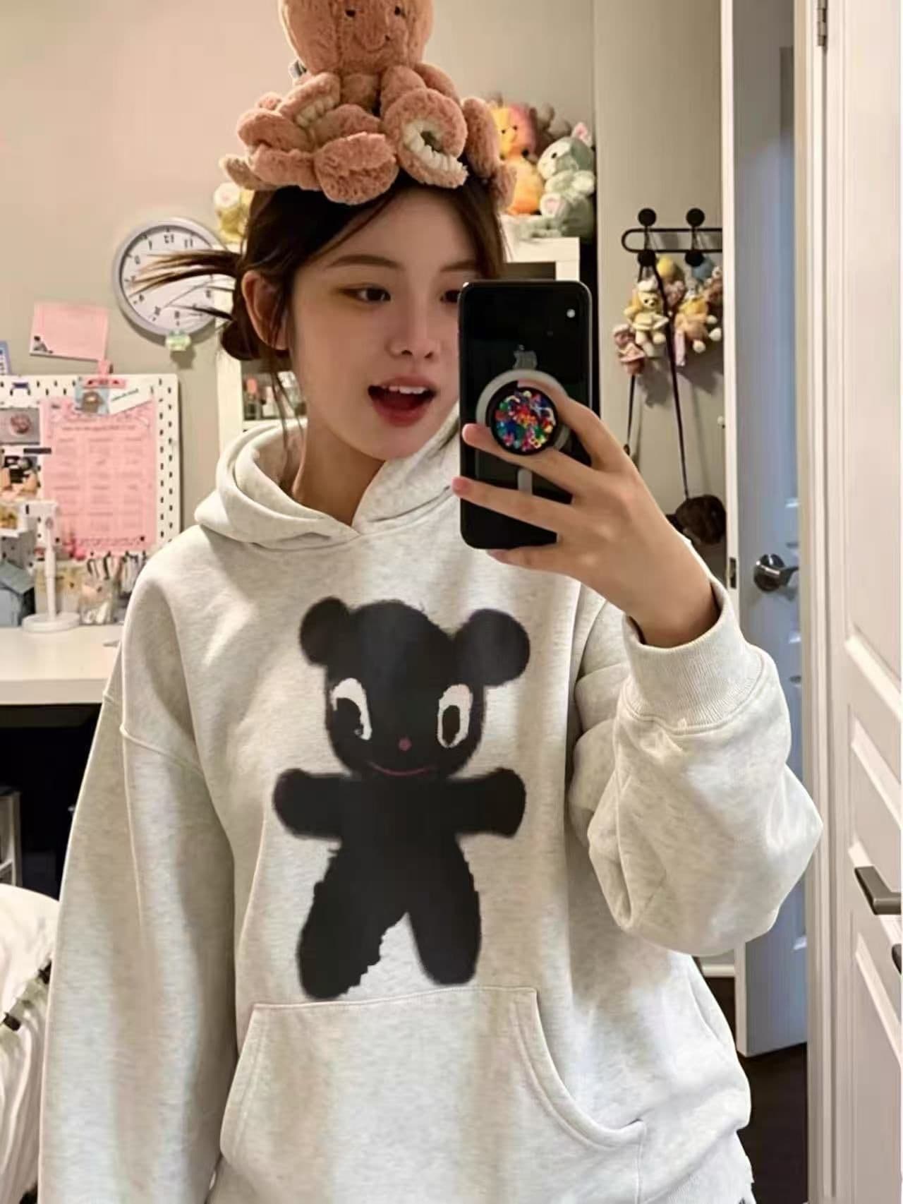 새로운 생방송 품질 얇은 스타일 은 여우 플러시 털이 있는 후드 만화 프린트 이미지 2