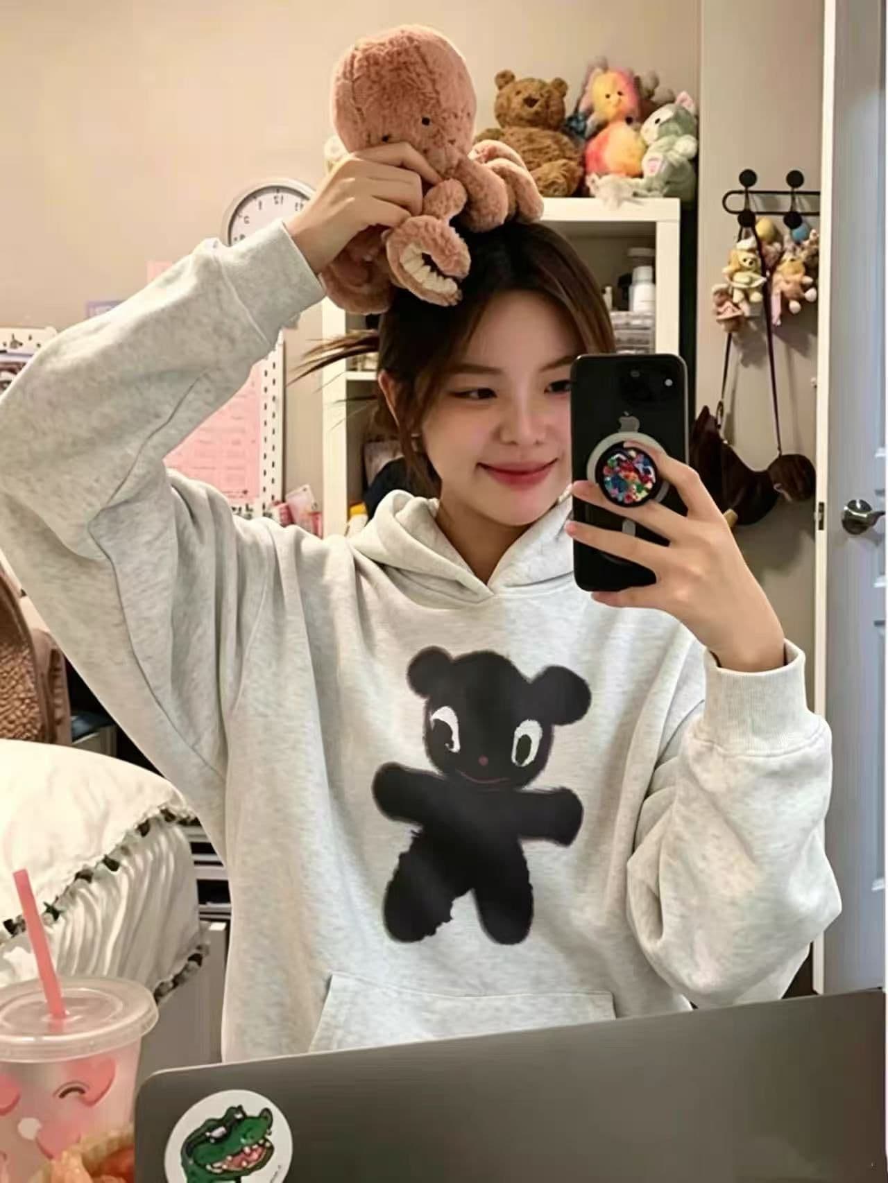 새로운 생방송 품질 얇은 스타일 은 여우 플러시 털이 있는 후드 만화 프린트