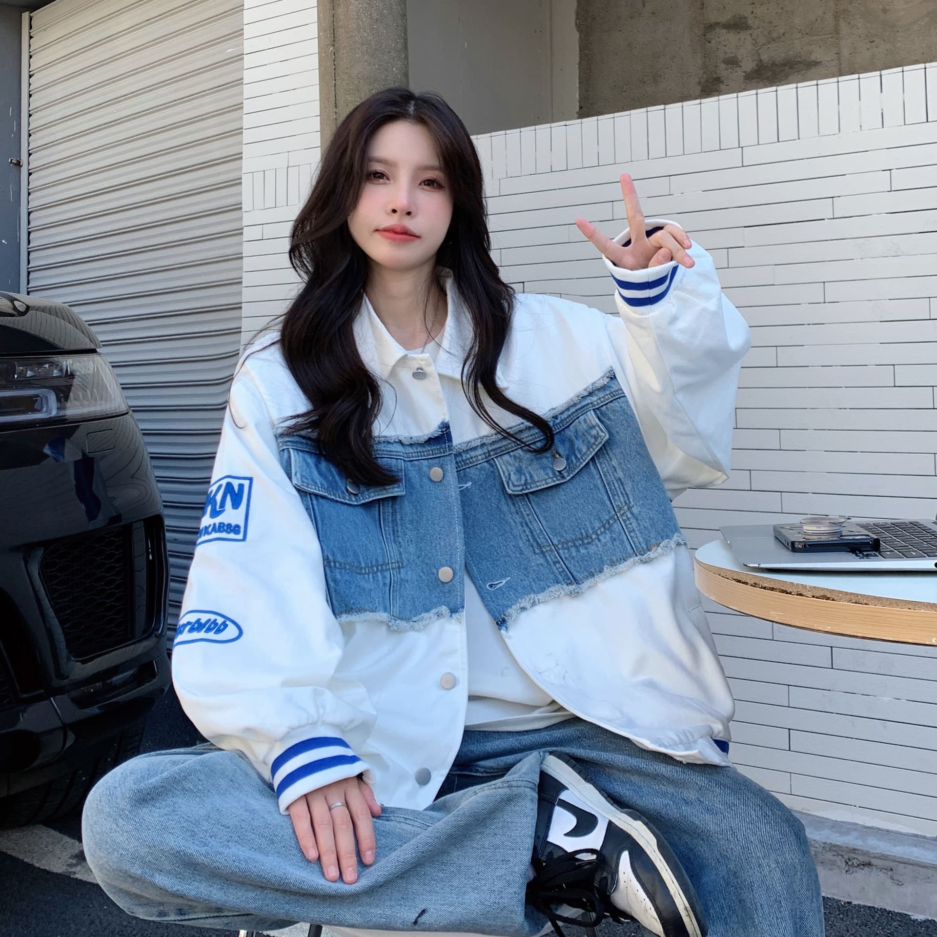 새로운 원본 데님 원단 플러스 네리 데님 재킷 자수 야구 유니폼 재킷 여자 상세 이미지 16
