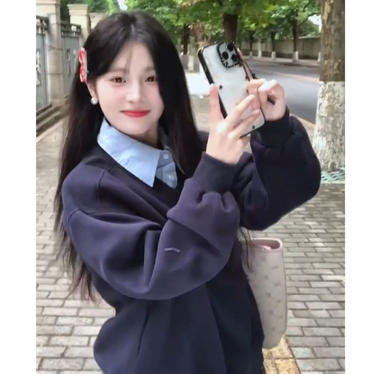 새로운 얇은 두꺼움 자수 패치워크 배색 페이크 레이어드 후드티 상세 이미지 3