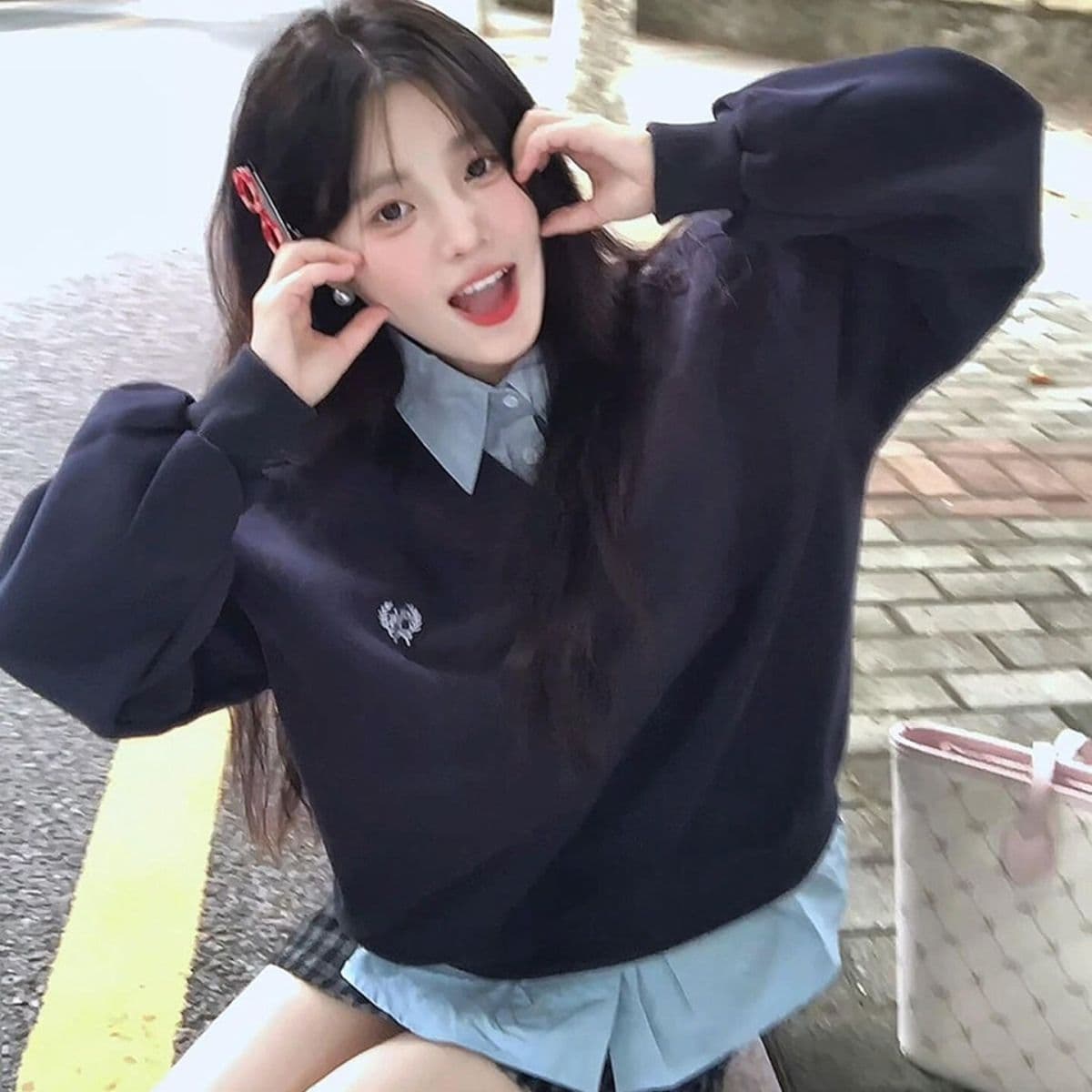 새로운 얇은 두꺼움 자수 패치워크 배색 페이크 레이어드 후드티 상세 이미지 5