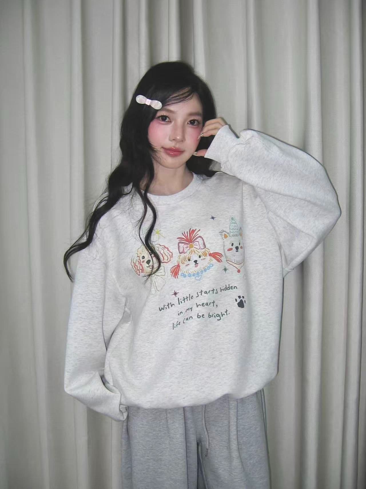 새로운 생방송 품질 얇은 스타일 은 여우 플러시 털이 있는 라운드 넥 개 프린트