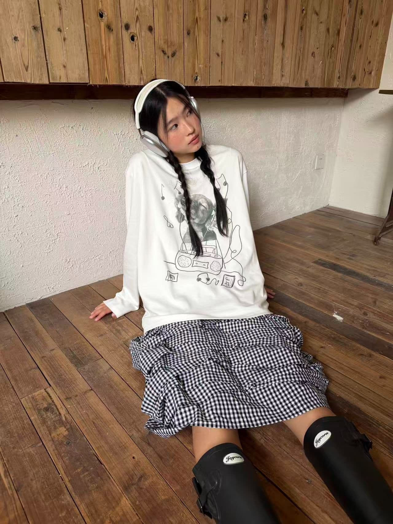 봄 가을 새로운 이후 패키지 칼라 긴팔 라운드 넥 티셔츠 헤드폰 개 프린트 상세 이미지 2