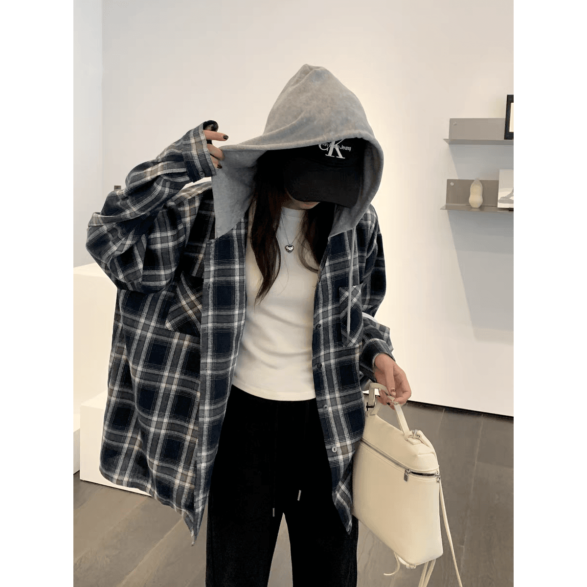 새로운 레트로 후드 격자 무늬 셔츠 학원 스타일 루즈핏 느긋한 바람 작은 키 셔츠 연삭 털 얇은 코트