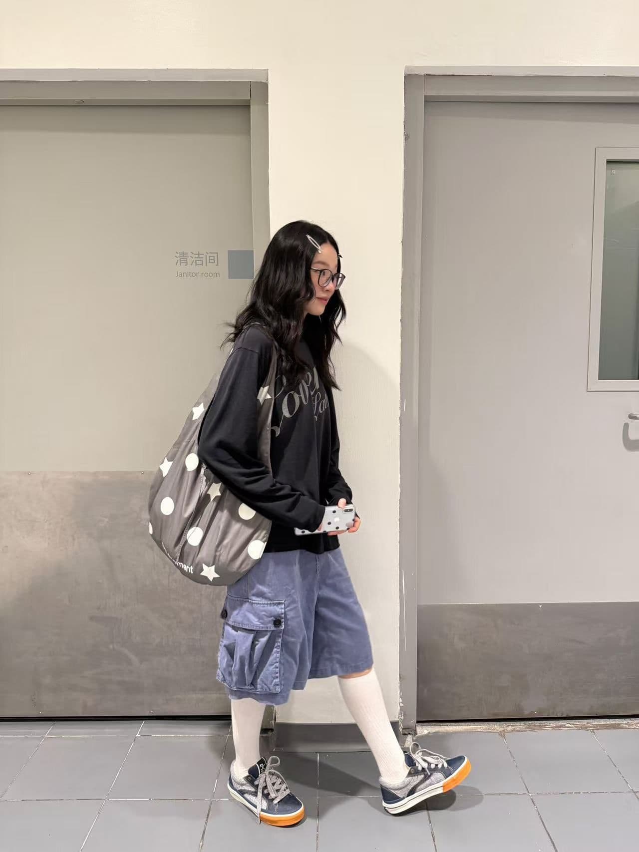 봄 가을 새로운 이후 패키지 칼라 긴팔 라운드 넥 티셔츠 알파벳 프린트 맨위 상세 이미지 10