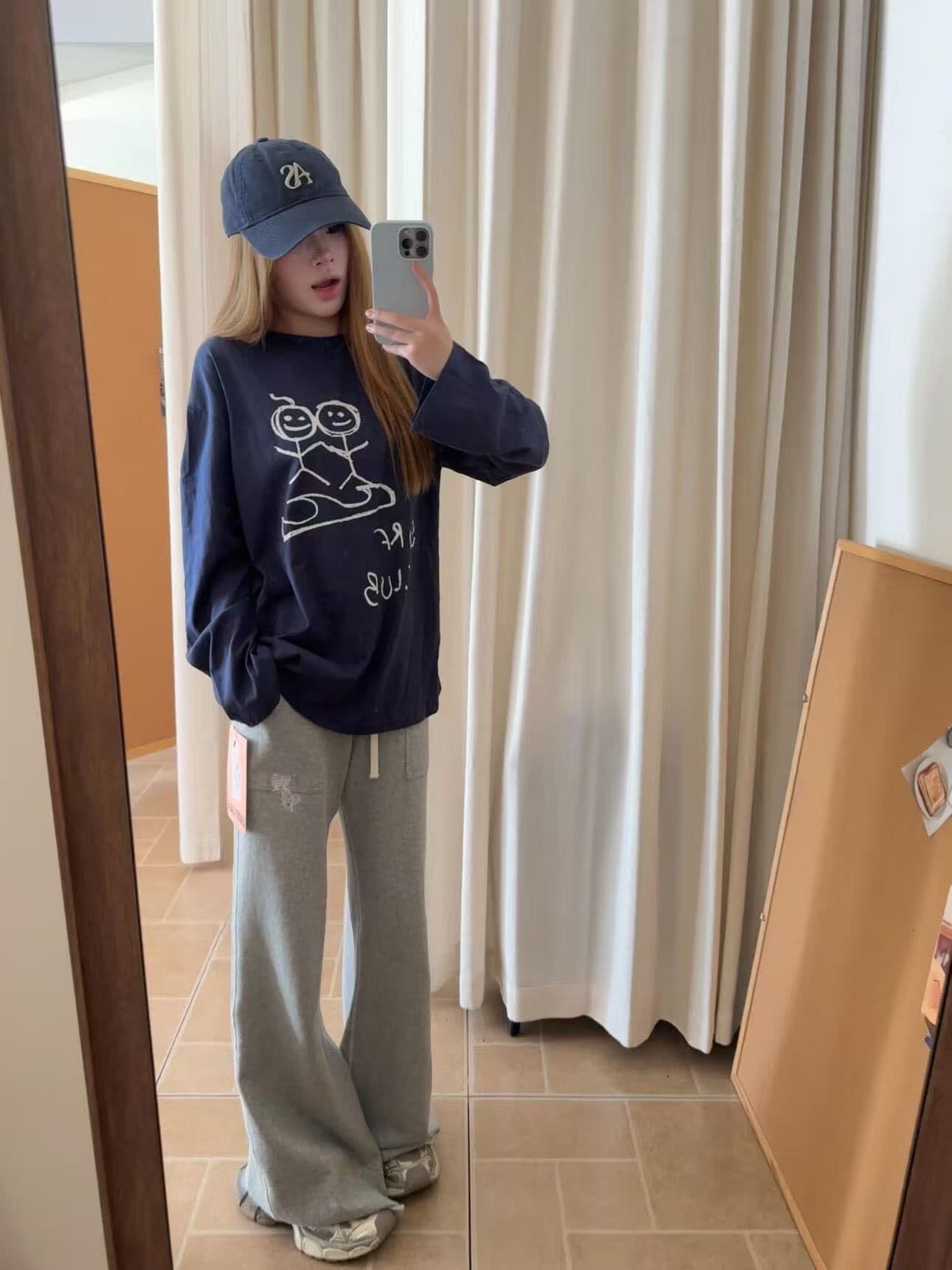 봄 가을 새로운 이후 패키지 칼라 긴팔 라운드 넥 티셔츠 낙서 작은 남자 프린트 상세 이미지 2
