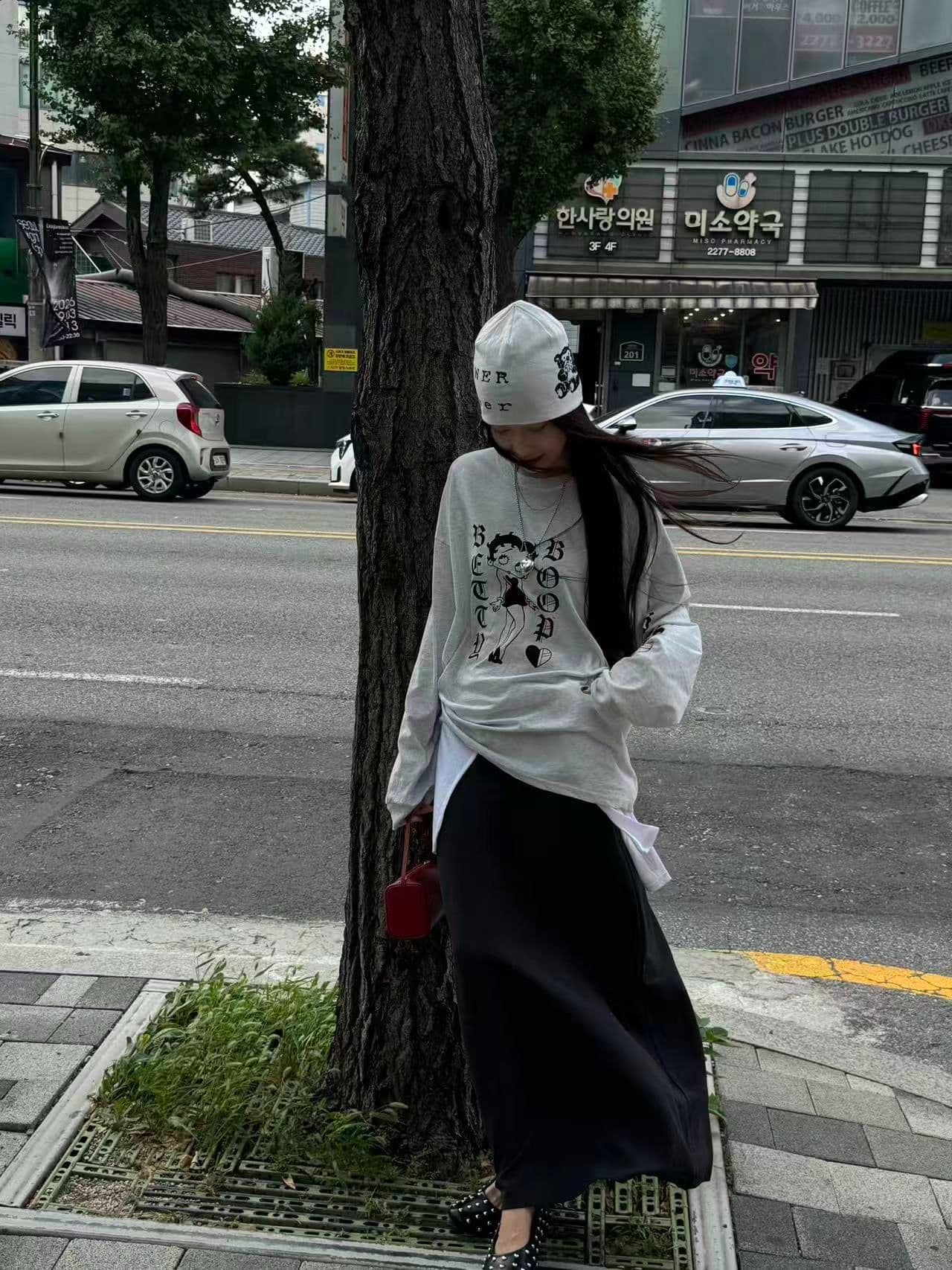 봄 가을 새로운 이후 패키지 칼라 긴팔 Luokou 티셔츠 프린트 소녀 상세 이미지 5