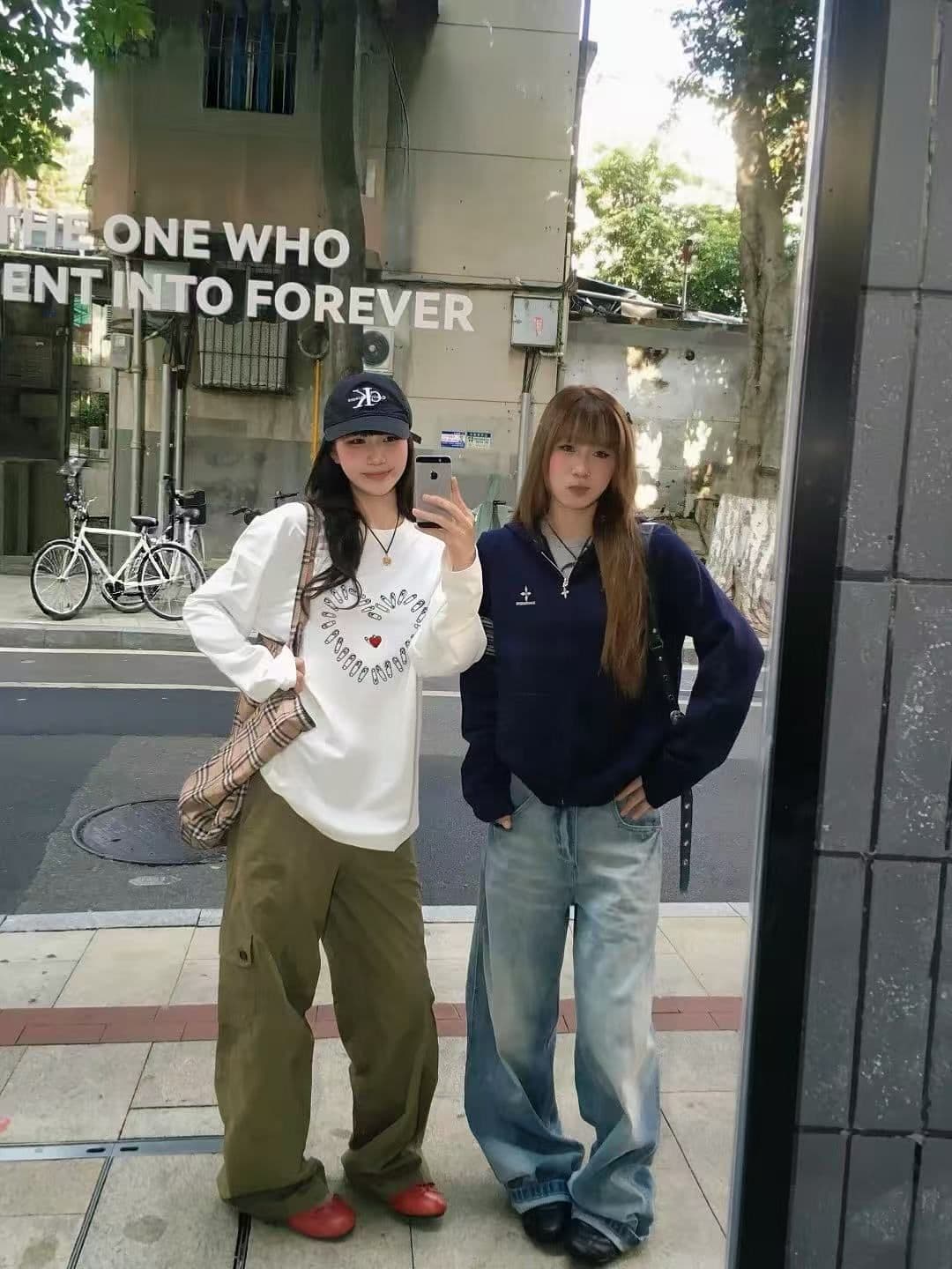 봄 가을 새로운 이후 패키지 칼라 긴팔 라운드 넥 티셔츠 하트 프린트 맨위 상세 이미지 2
