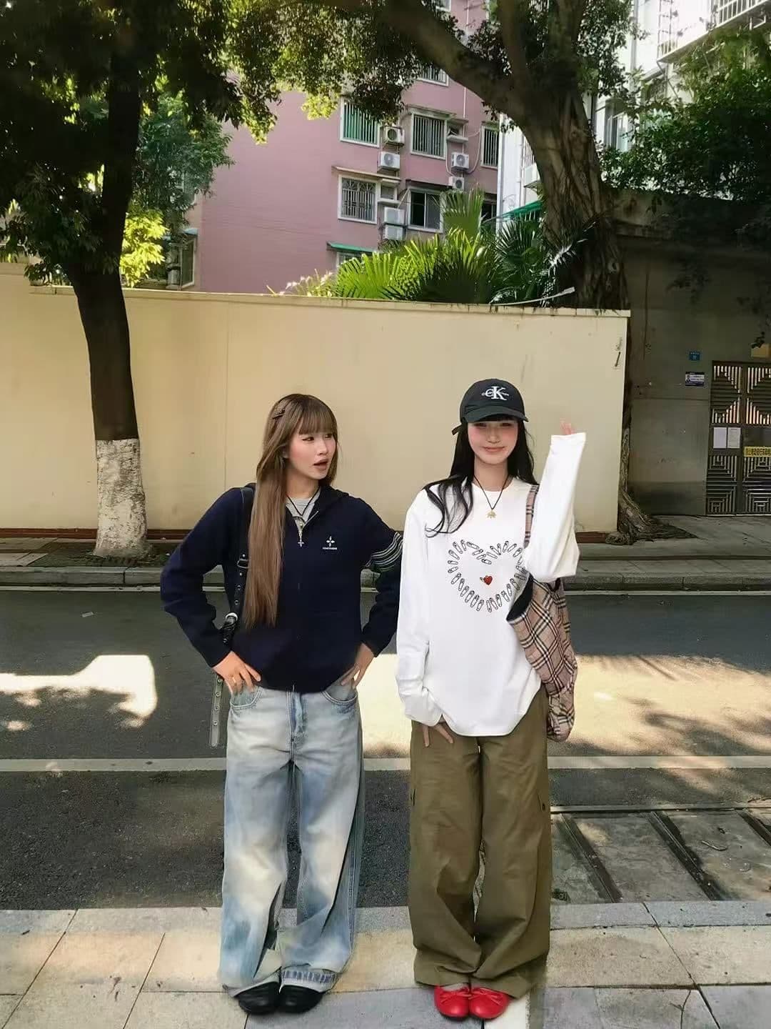 봄 가을 새로운 이후 패키지 칼라 긴팔 라운드 넥 티셔츠 하트 프린트 맨위 상세 이미지 5