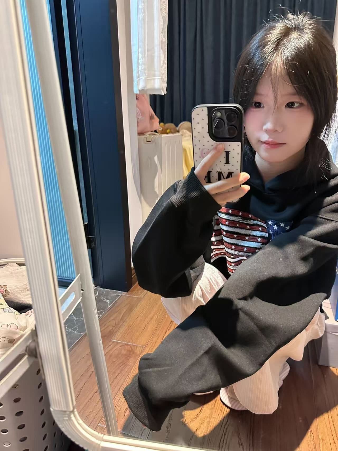 새로운 생방송 품질 복합 얇은 스타일 은 여우 플러시 털이 있는 후드 배너 알파벳 이미지 4
