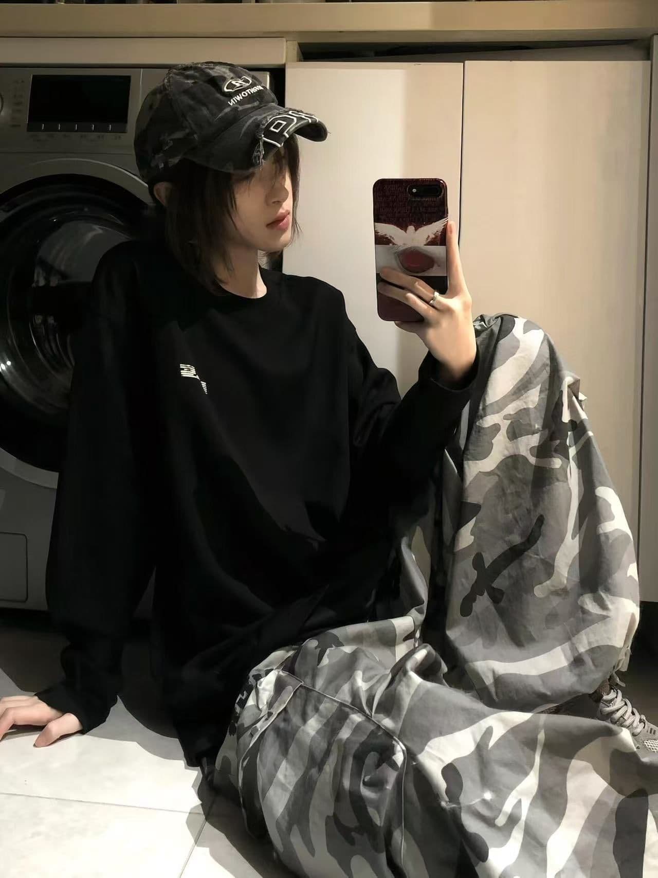 봄 가을 새로운 이후 패키지 칼라 긴팔 라운드 넥 티셔츠 뒤로 알파벳 프린트 상세 이미지 5