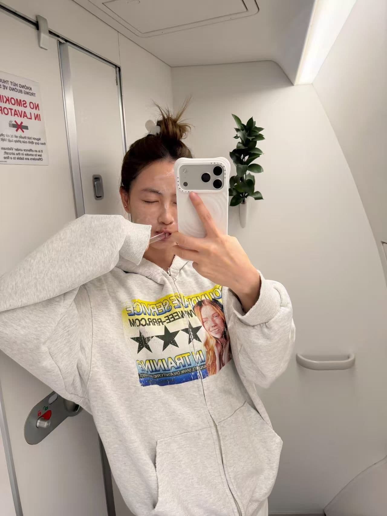 가을 겨울 폭발 복합 얇은 스타일 은 여우 플러시 지퍼 재킷 유럽과 미국 초상화 이미지 2