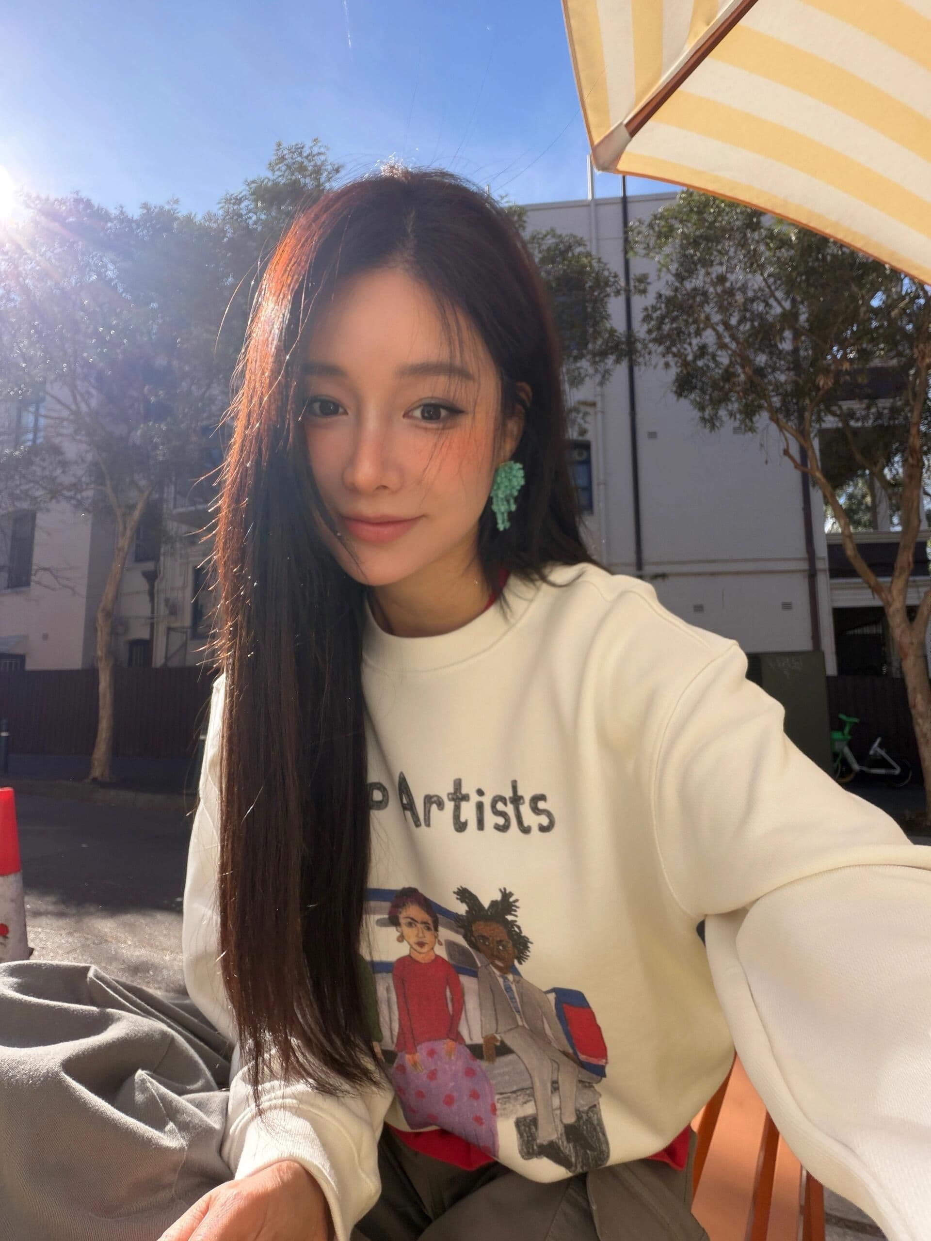 새로운 생방송 품질 복합 얇은 스타일 은 여우 플러시 털이 있는 라운드 넥 만화 캐릭터 상세 이미지 2