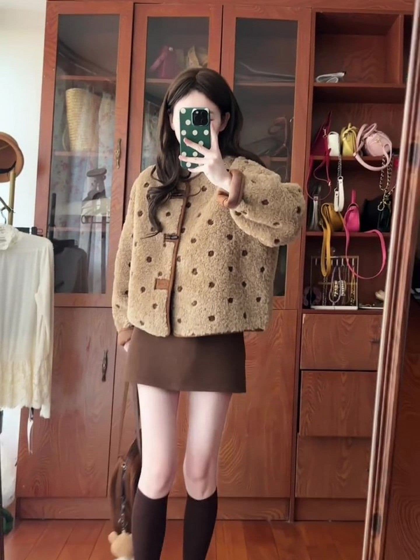 새로운 양털 플리스 복합 스웨이드 수건 자수 법 조금 개인 고유 한 슈퍼 잘 생긴 도트 무늬 재킷 상세 이미지 4