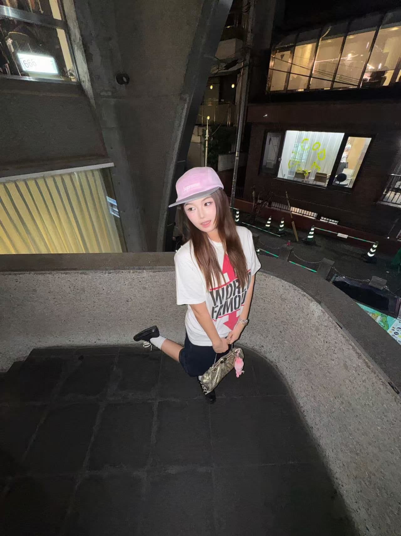새로운 생방송 품질 이후 패키지 칼라 반팔 티셔츠 알파벳 프린트 맨위 상세 이미지 8