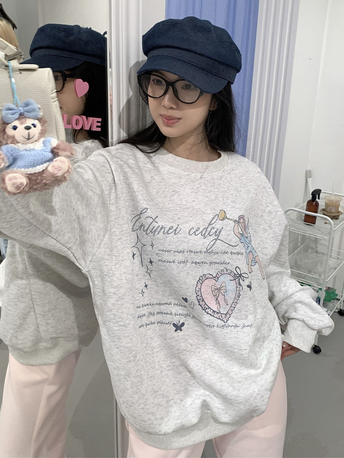 새로운 생방송 품질 복합 얇은 은 여우 플러시 털이 있는 라운드 넥 천사 프린트 상세 이미지 6