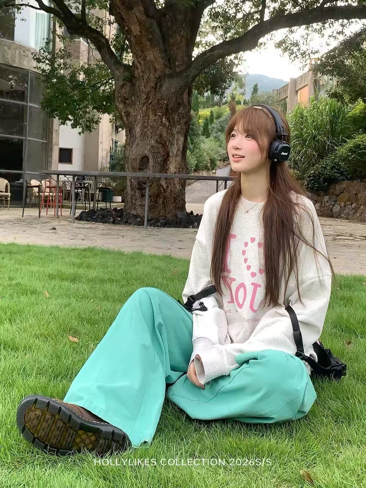 새로운 생방송 품질 복합 얇은 스타일 은 여우 플러시 털이 있는 라운드 넥 알파벳 프린트 이미지 2