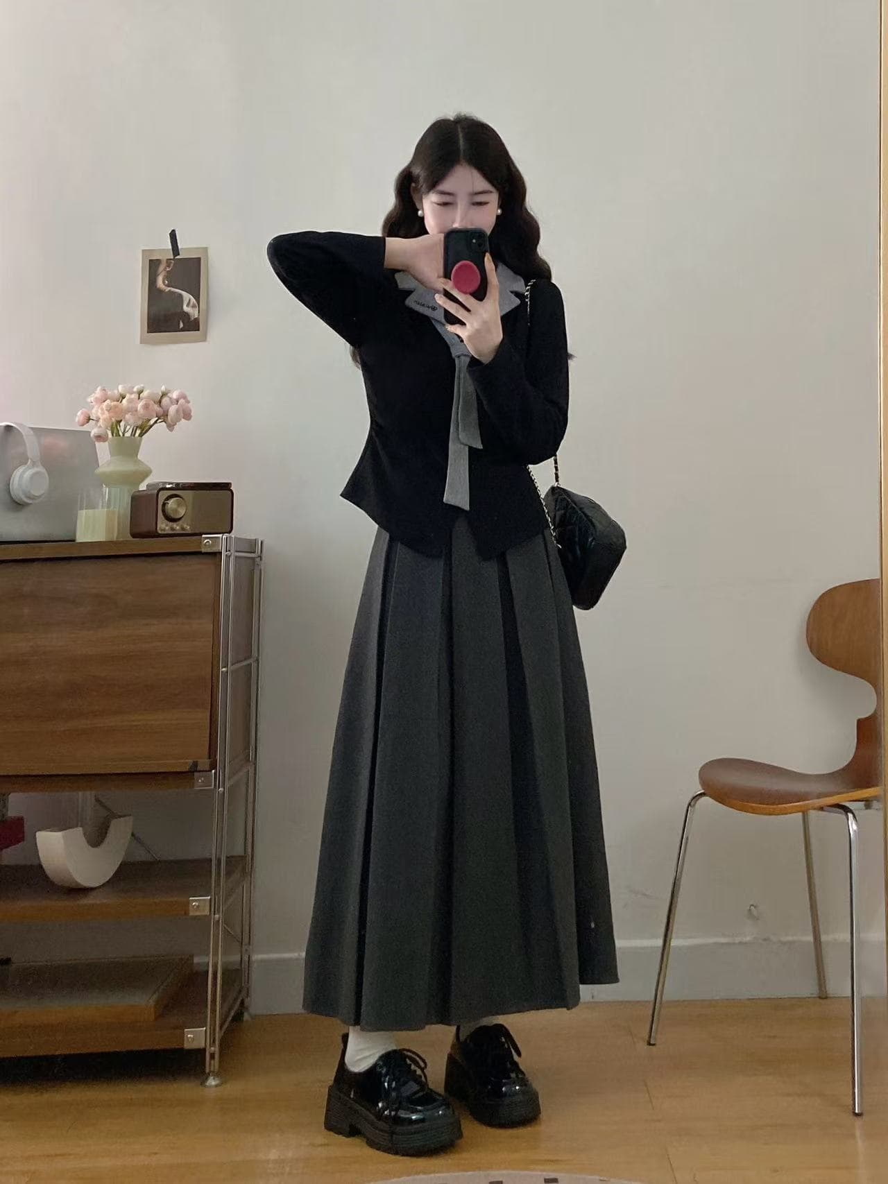 실사 빅 사이즈 여성 의류 지방 mm 페이크 레이어드 폴로 칼라 자수 맨위 플리츠 롱 스커트 투피스 세트 이미지 3
