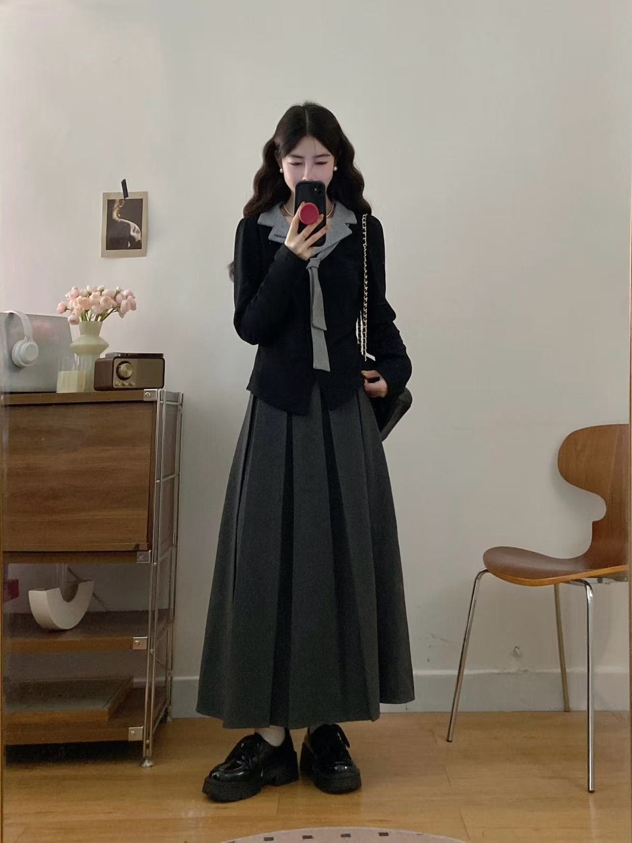 실사 빅 사이즈 여성 의류 지방 mm 페이크 레이어드 폴로 칼라 자수 맨위 플리츠 롱 스커트 투피스 세트 상세 이미지 6
