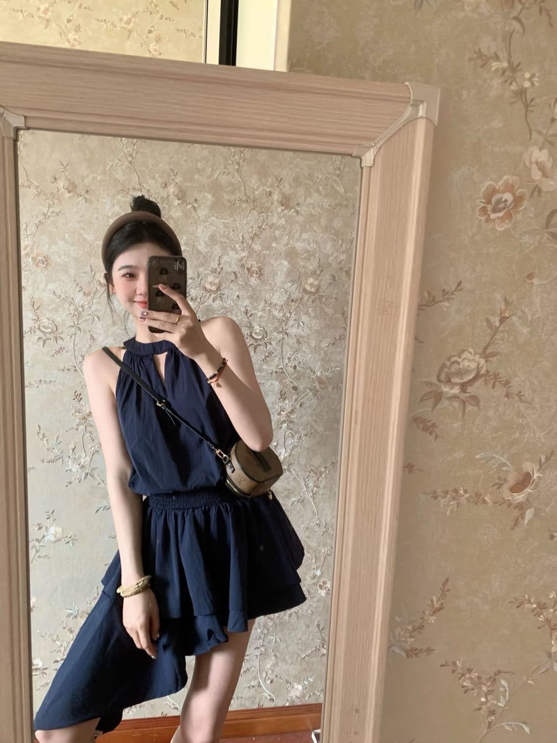 순수한 욕망 섹시함 핫걸 민소매 행침 목 여성 드레스 프랑스식 품격 작은 대중 디자인 센스 불규칙 슬립 미니 스커트 상세 이미지 4