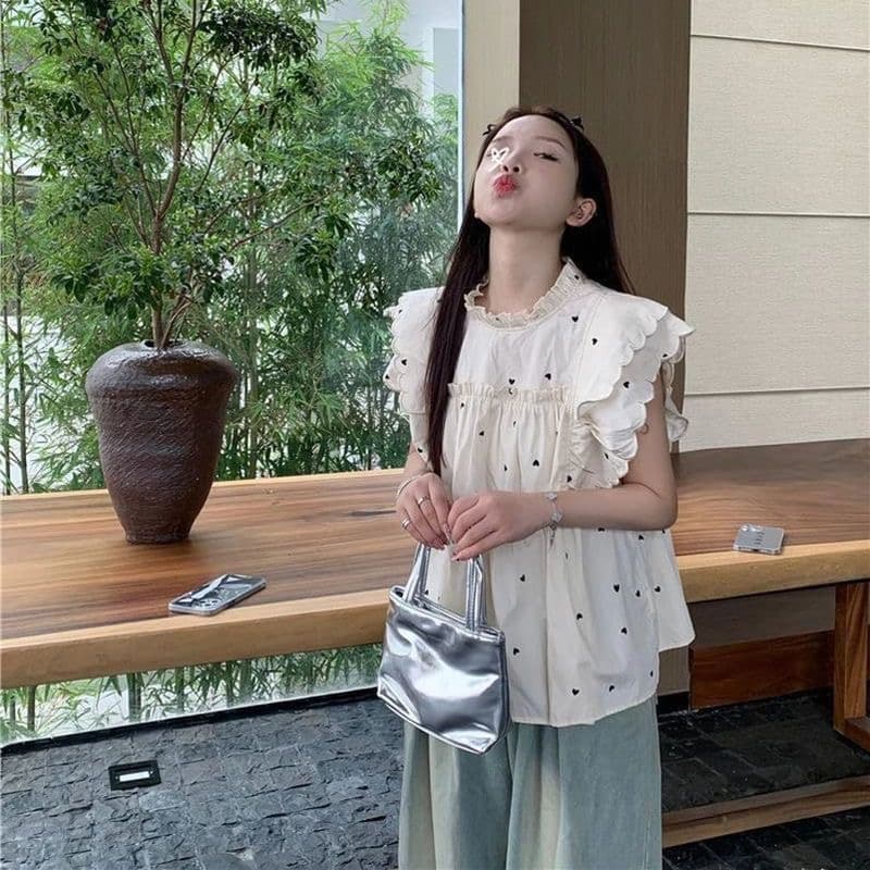 여름 한 부서 Feifei 소매 셔츠 여성 2026 년 새로운 달콤함 하트 프린트 작은 청신 다용도 화이트 셔츠 이미지 4