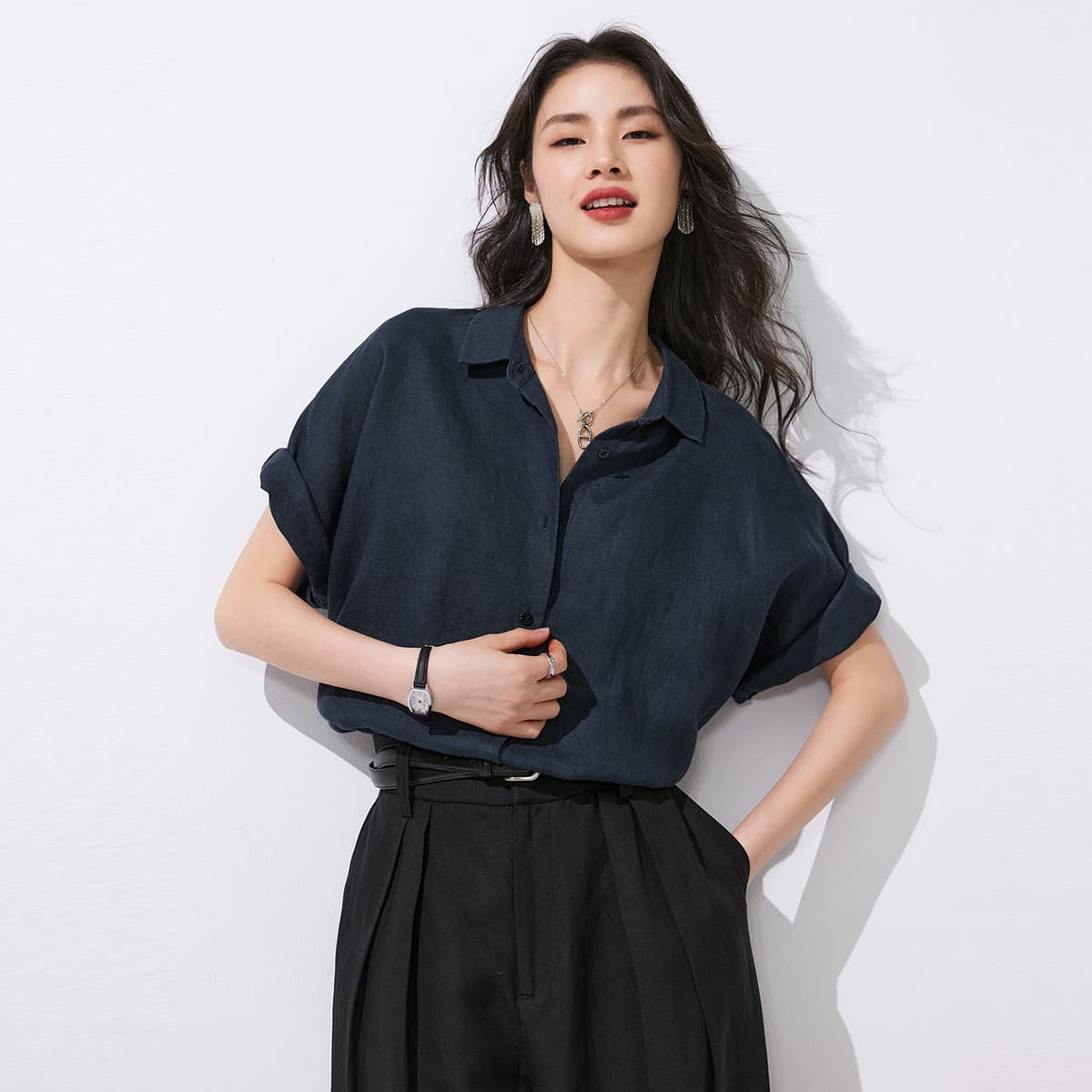 26 반팔 여성 셔츠 상자 종류 루즈핏 폴로 칼라 작은 셔츠 마 맨위 드레이프 통기성 이미지 4