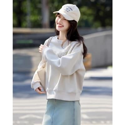 가을 새로운 3 차원 알파벳 프린트 후드티 미니멀리즘 패션 바람 작은 키 루즈핏 캐주얼 후드티 여성 이미지 4