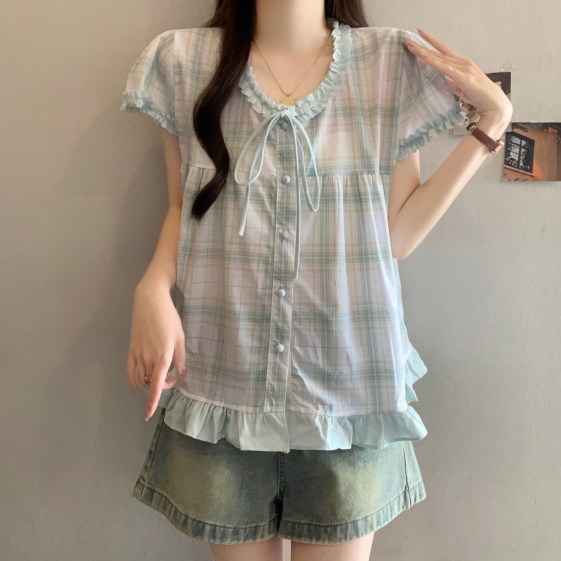 작은 청신 밝은 녹색 체크무늬 프릴 반팔 여성 셔츠 여름 한 물품 달콤함 연령 감소 디자인 센스 작은 셔츠 맨위 상세 이미지 22