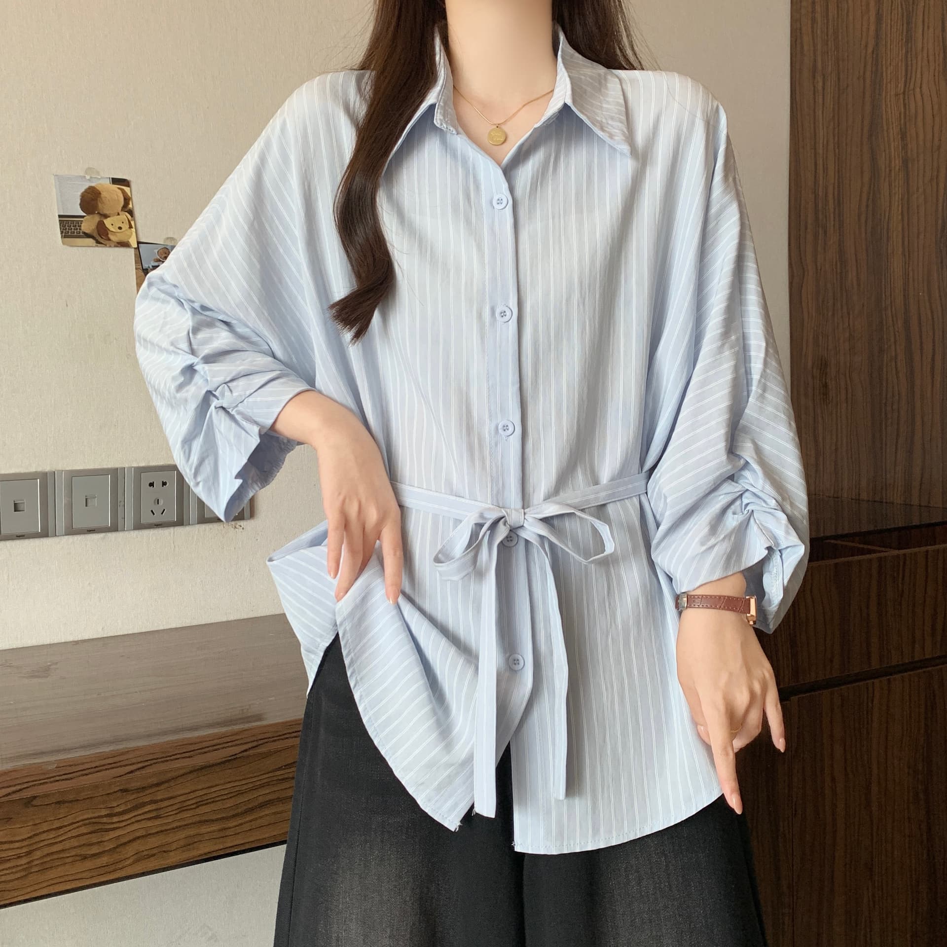 한 부서 스트라이프 여성 셔츠 여름 새로운 디자인 센스 레이스업 허리 수축 슬림해 보이는 루즈핏 다용도 출퇴근 품격 맨위 상세 이미지 25