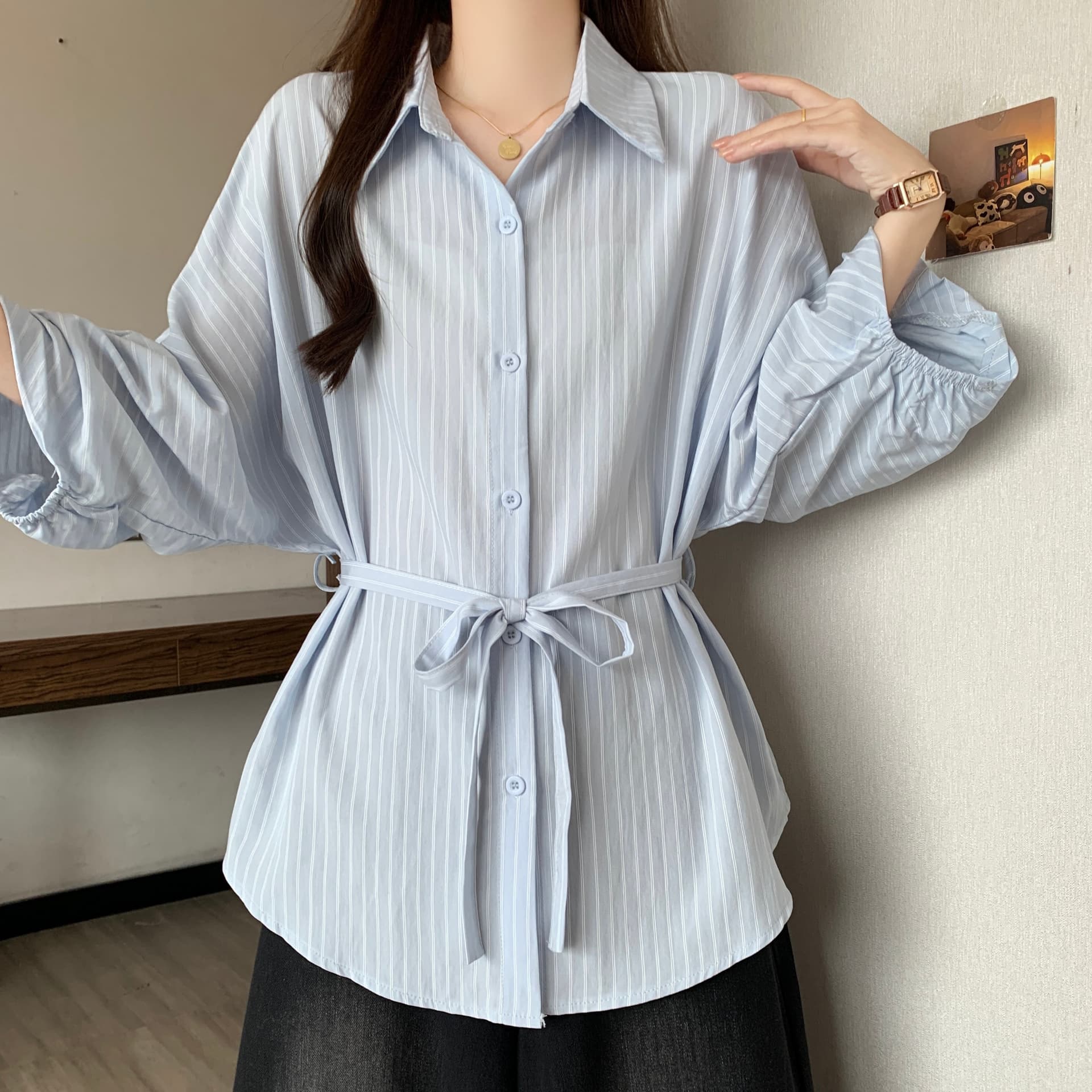 한 부서 스트라이프 여성 셔츠 여름 새로운 디자인 센스 레이스업 허리 수축 슬림해 보이는 루즈핏 다용도 출퇴근 품격 맨위 상세 이미지 26