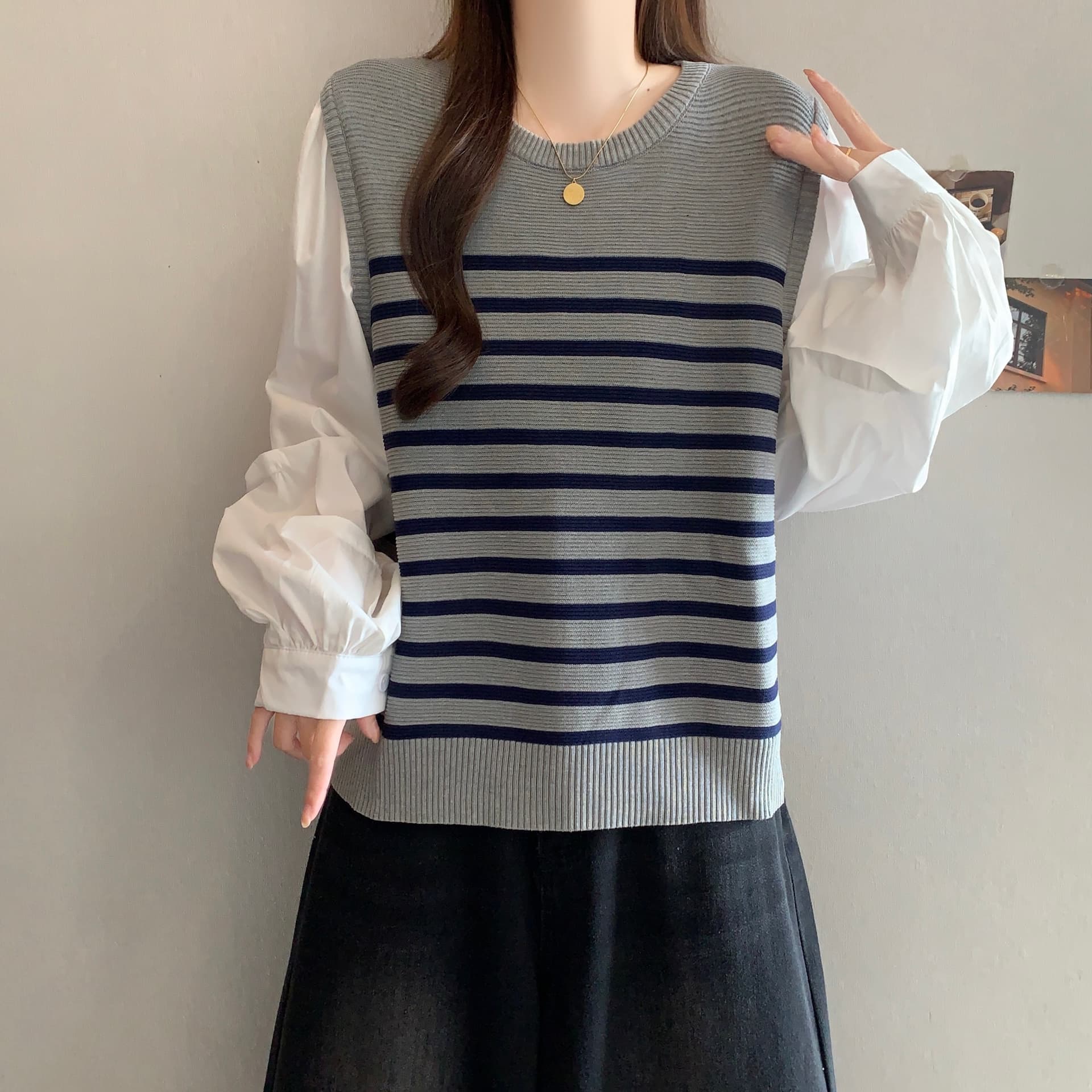 페이크 레이어드 긴팔 패치워크 배색 스트라이프 라운드 넥 티셔츠 여성 셔츠 가을 새로운 슬림해 보이는 다용도 캐주얼 맨위 상세 이미지 22