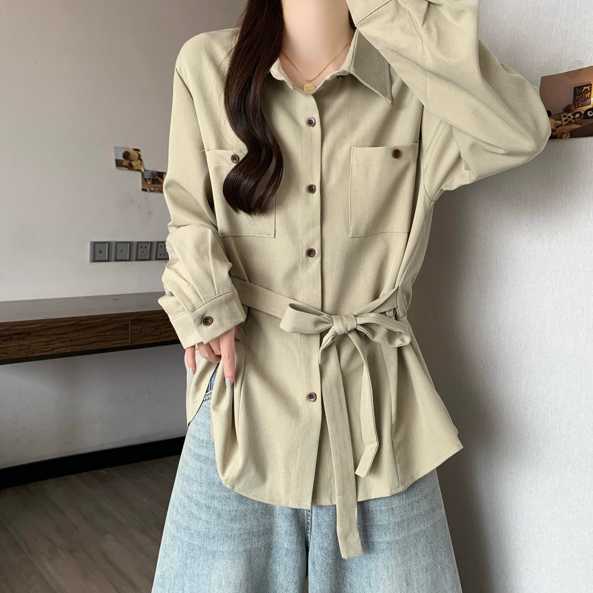 오래된 돈 바람 품격 POLO 칼라 긴팔 여성 셔츠 가을 새로운 루즈핏 허리 수축 레이스업 셔츠 중간 길이 맨위 상세 이미지 7
