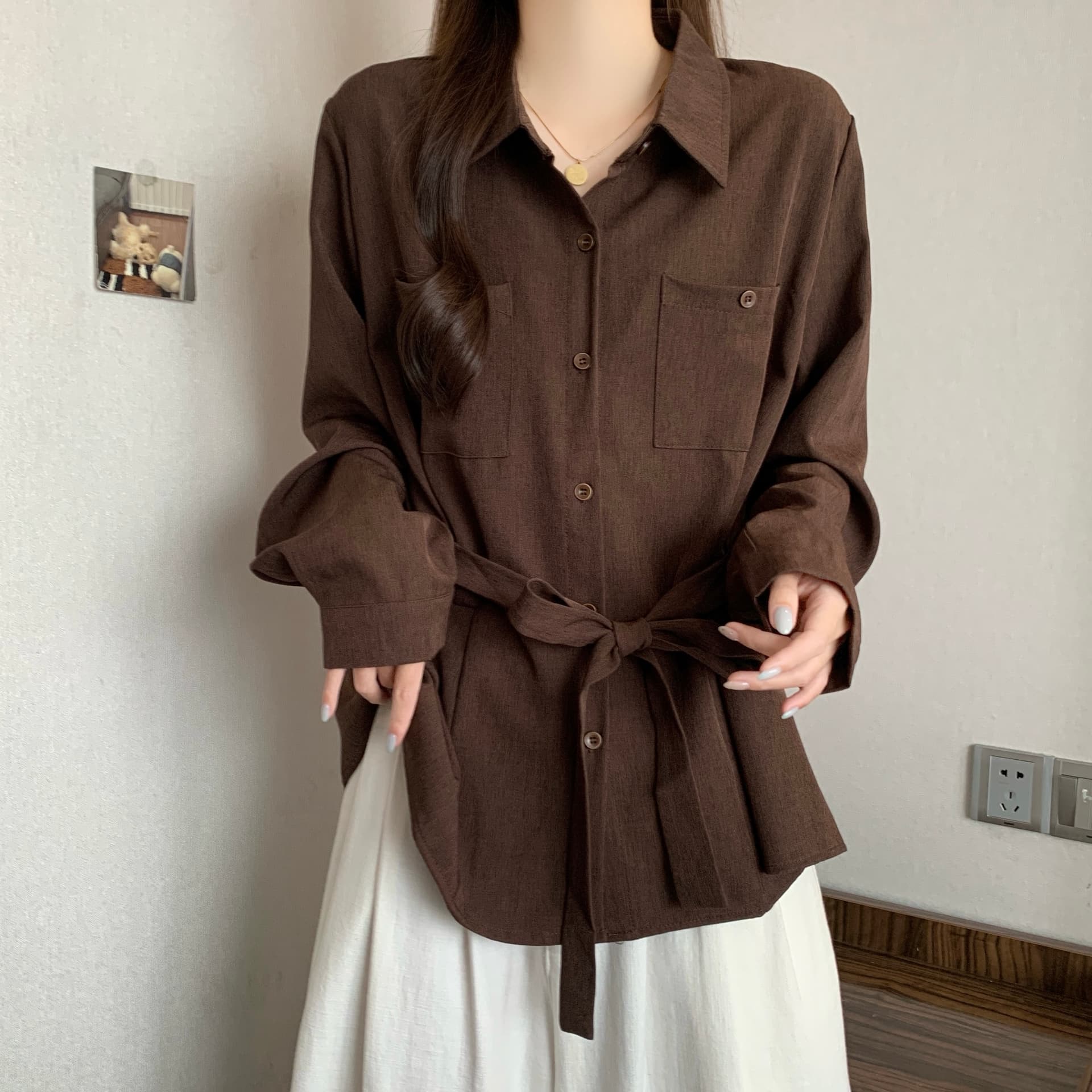 오래된 돈 바람 품격 POLO 칼라 긴팔 여성 셔츠 가을 새로운 루즈핏 허리 수축 레이스업 셔츠 중간 길이 맨위 상세 이미지 16