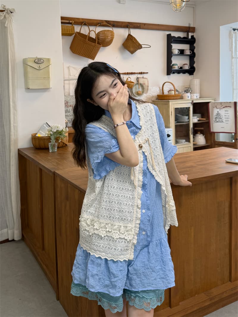실사 인터넷 유명인 홀로우 아웃 스택 착용 베스트 셔츠 드레스 레이스 바지 상세 이미지 3