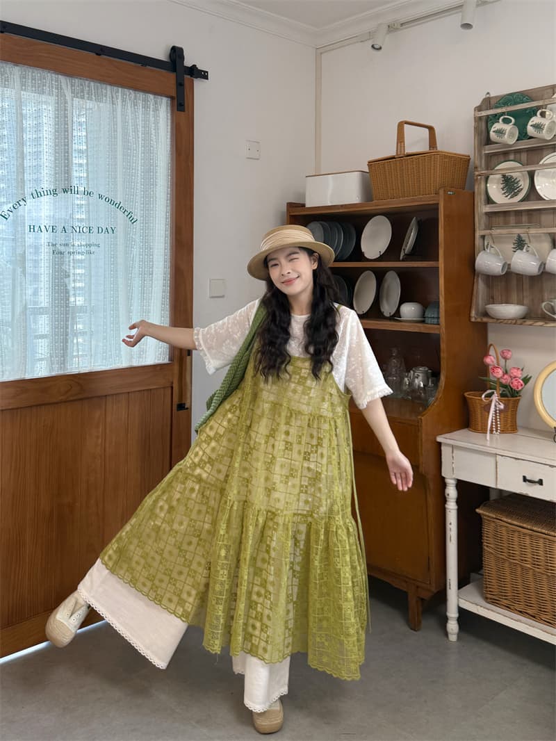 실사 녹색 꽃무늬 슬림해 보이는 슬립 드레스 레이스 셔츠 레이스 바지 상세 이미지 4