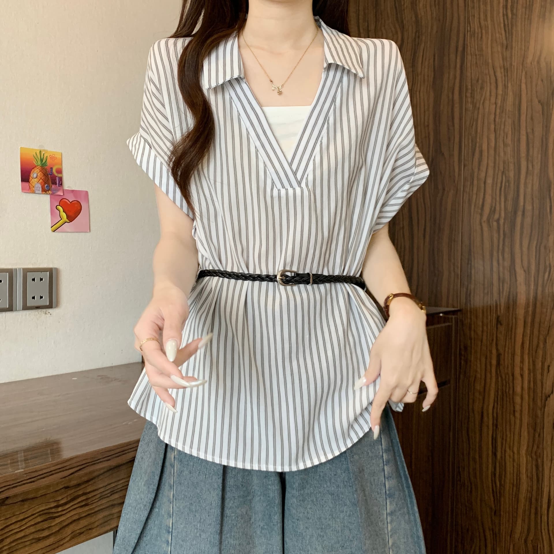빅 사이즈 디자인 센스 끈 스트라이프 페이크 레이어드 반팔 여성 셔츠 여름 지방 mm 루즈핏 표지 배 허리 수축 맨위 이미지 3