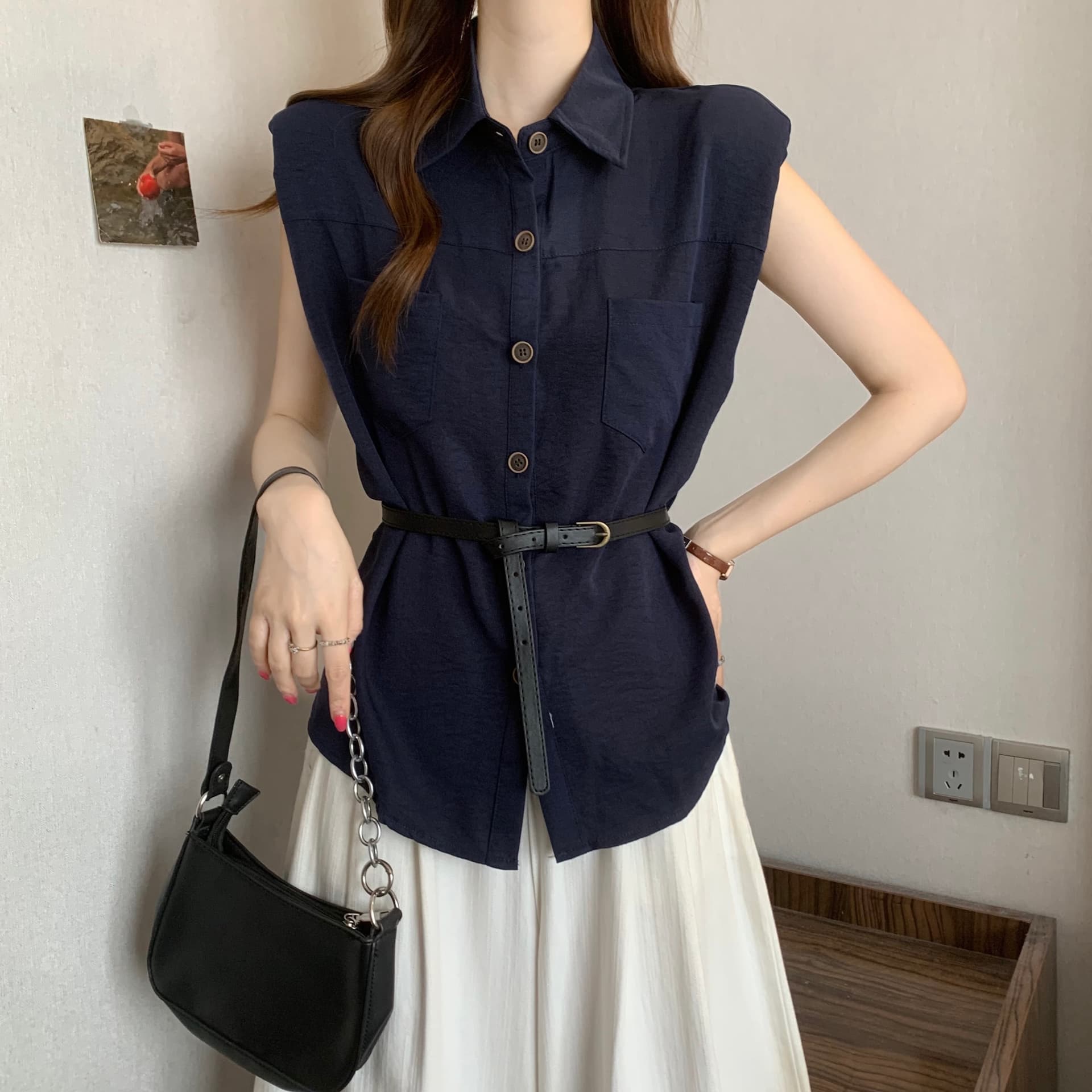 빅 사이즈 여성 의류 품격 허리 수축 슬림해 보이는 민소매 POLO 칼라 싱글 줄 버튼 베스트 여성 셔츠 여름 새로운 한국 스타일 맨위 상세 이미지 20