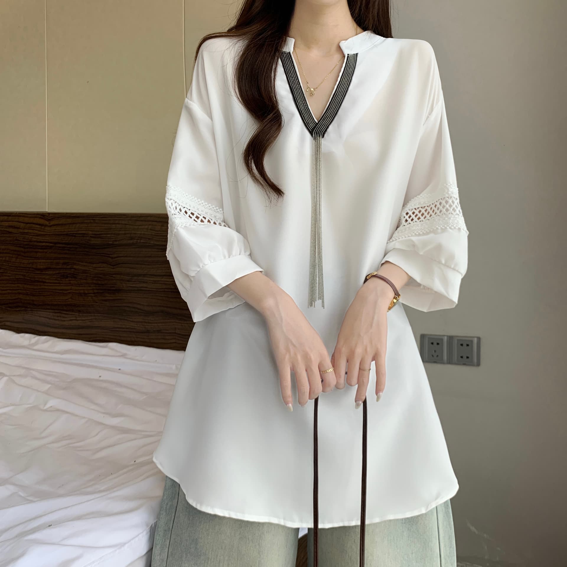2026 여름 반팔 티셔츠 여성 빅 사이즈 루즈핏 라운드 넥 홀로우 아웃 맨위 지방 mm 긍정적 인 어깨 표지 배 슬림해 보이는 작은 셔츠 상세 이미지 16