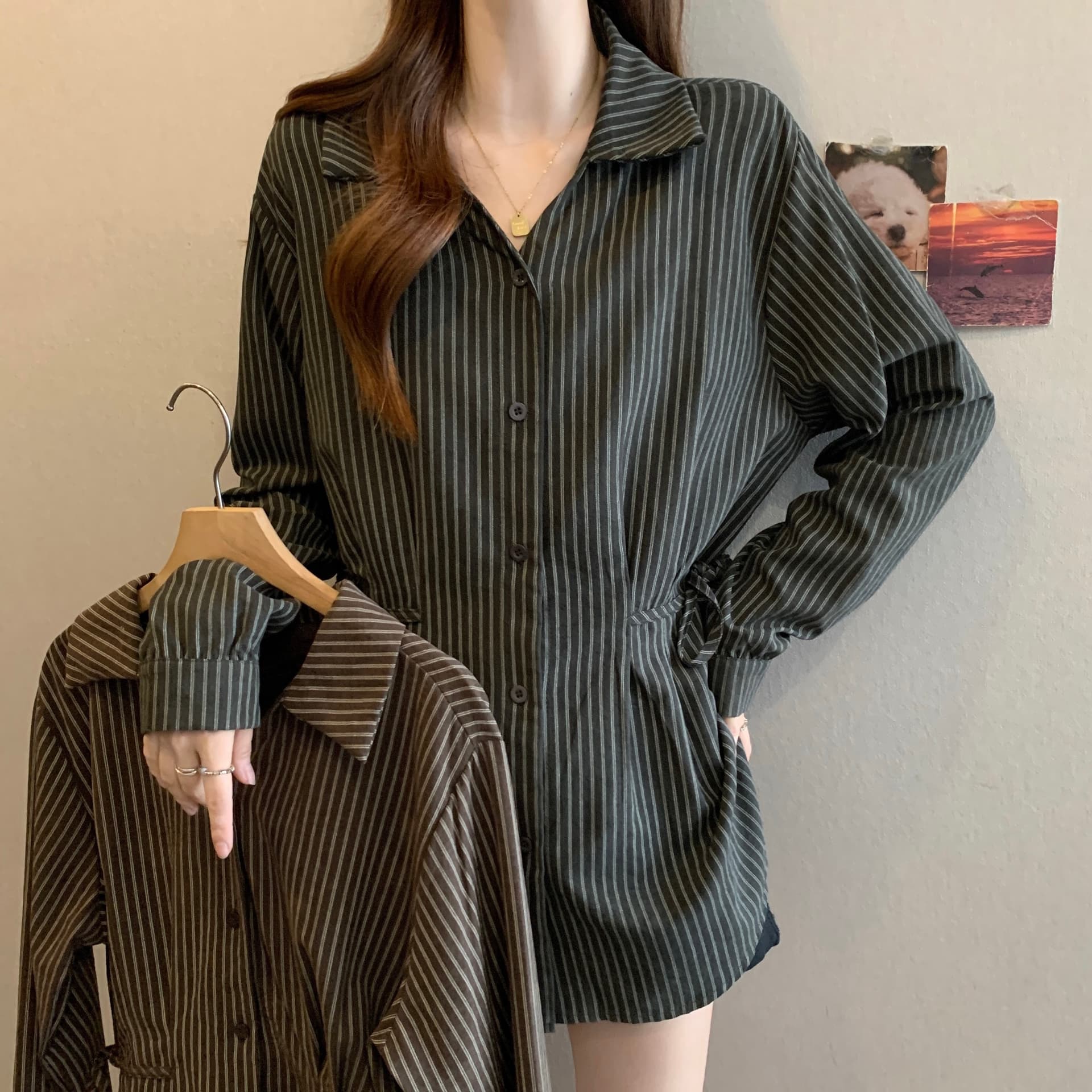 빅 사이즈 여성 의류 한국 스타일 레트로 스트라이프 긴팔 레이스업 허리 수축 여성 셔츠 봄 가을 품격 슬림해 보이는 중간 길이 맨위 상세 이미지 18