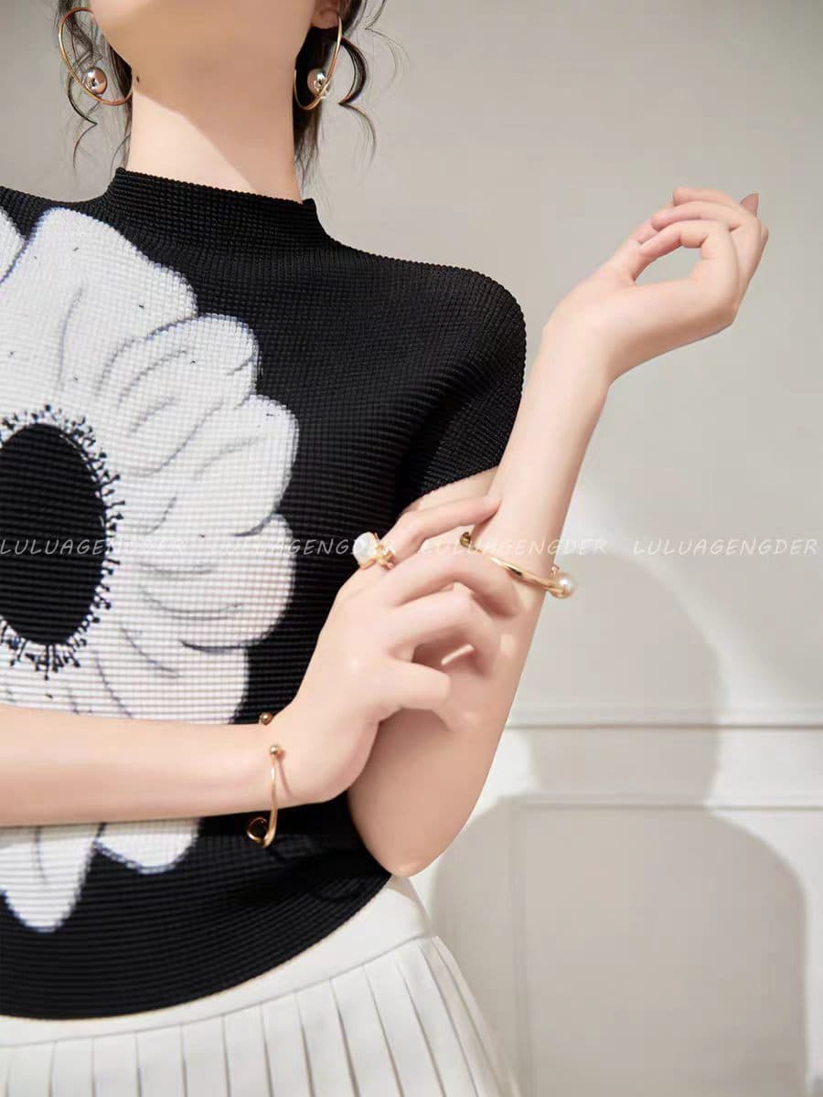 작은 키 아메리칸 레트로 대 꽃 패치워크 색상 티셔츠 여성 여름 핫걸 반하이넥 주름 몸매 가꾸기 슬림해 보이는 맨위 이미지 4