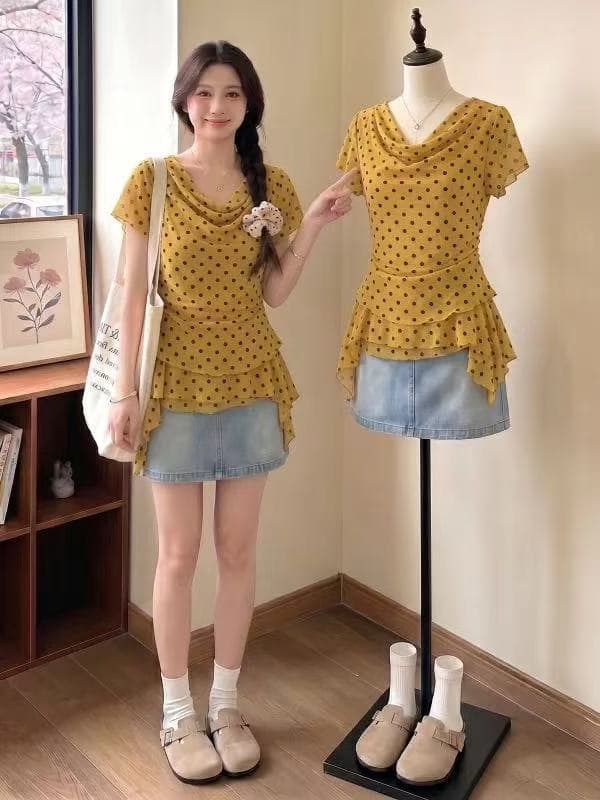 프랑스식 고급 센스 패션 도트 무늬 흔들다 칼라 프릴 반팔 티셔츠 여성 2026 여름 새로운 슬림해 보이는 맨위 트렌디 이미지 4