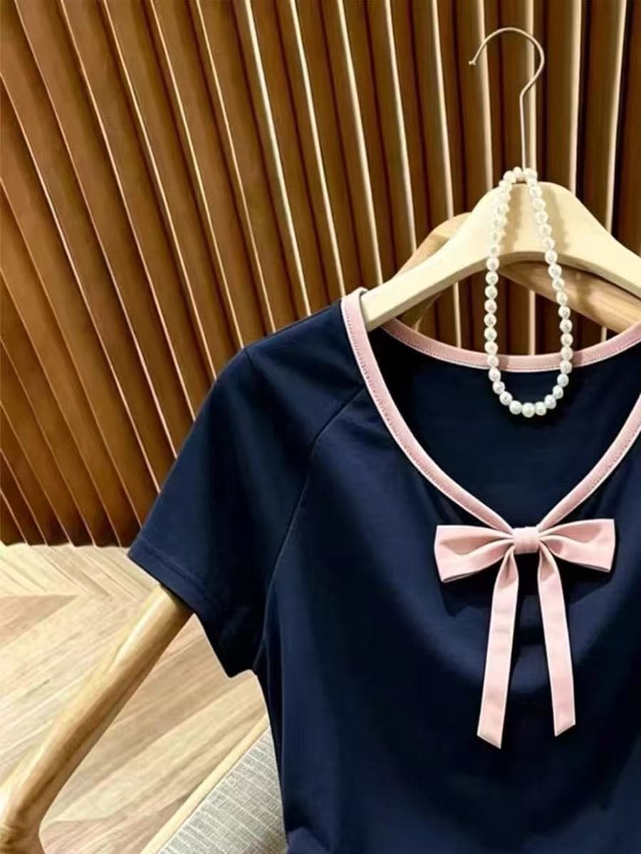 프랑스식 달콤한 스타일 나비 매듭 V넥 반팔 티셔츠 여성 여름 블루 색상 자이언트 디스플레이 화이트 고유 한 슬림해 보이는 연령 감소 맨위 트렌디 이미지 4