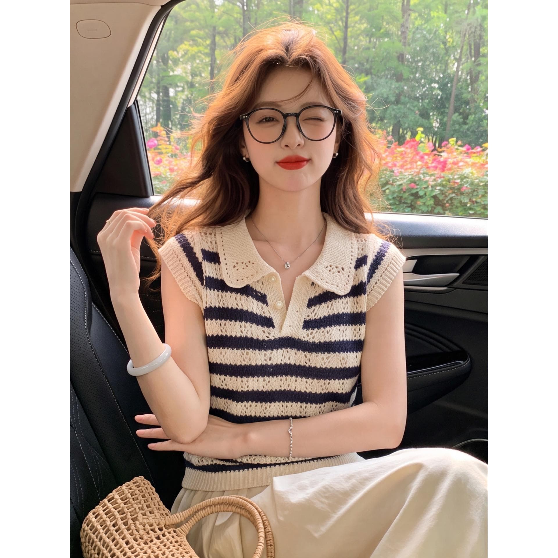 레트로 스트라이프 배색 홀로우 아웃 폴로 칼라 얇은 스타일 니트 스웨터 여성 여름 고급 센스 반팔 몸매 가꾸기 슬림해 보이는 맨위 트렌디 상세 이미지 2