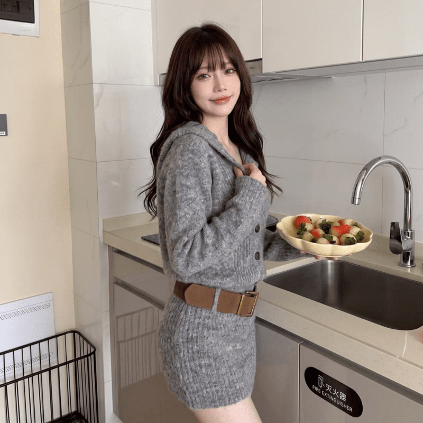 회색 폴로 칼라 스웨터 니트 여성 드레스 가을 한국 스타일 핫걸 바람 작은 키 섹시함 몸매 가꾸기 타이트 스커트 미니 스커트 상세 이미지 4