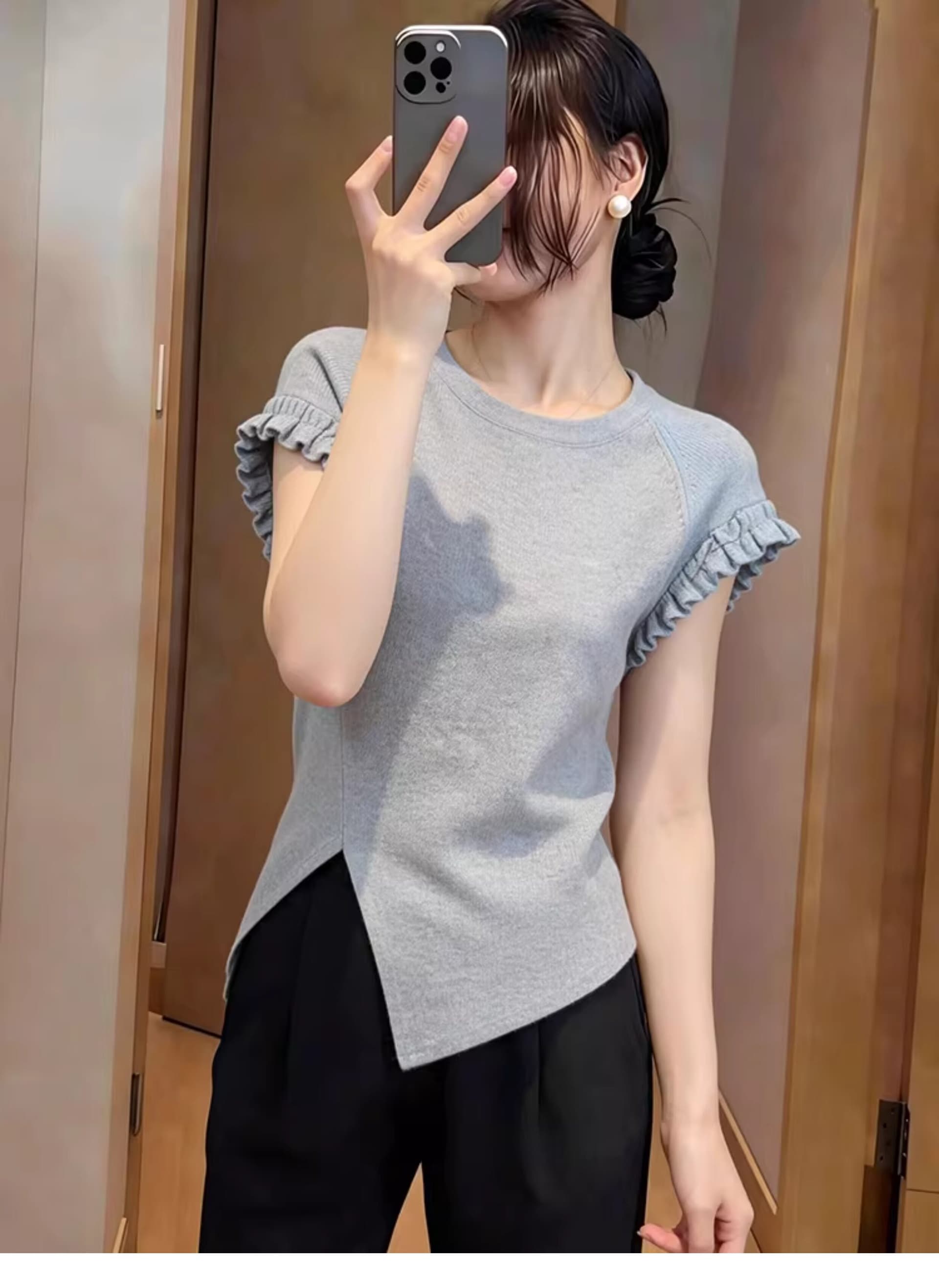 유럽 상품 고급 센스 반팔 티셔츠 여성 여름 새로운 패션 연령 감소 품격 불규칙 트임 회색 맨위 상세 이미지 3
