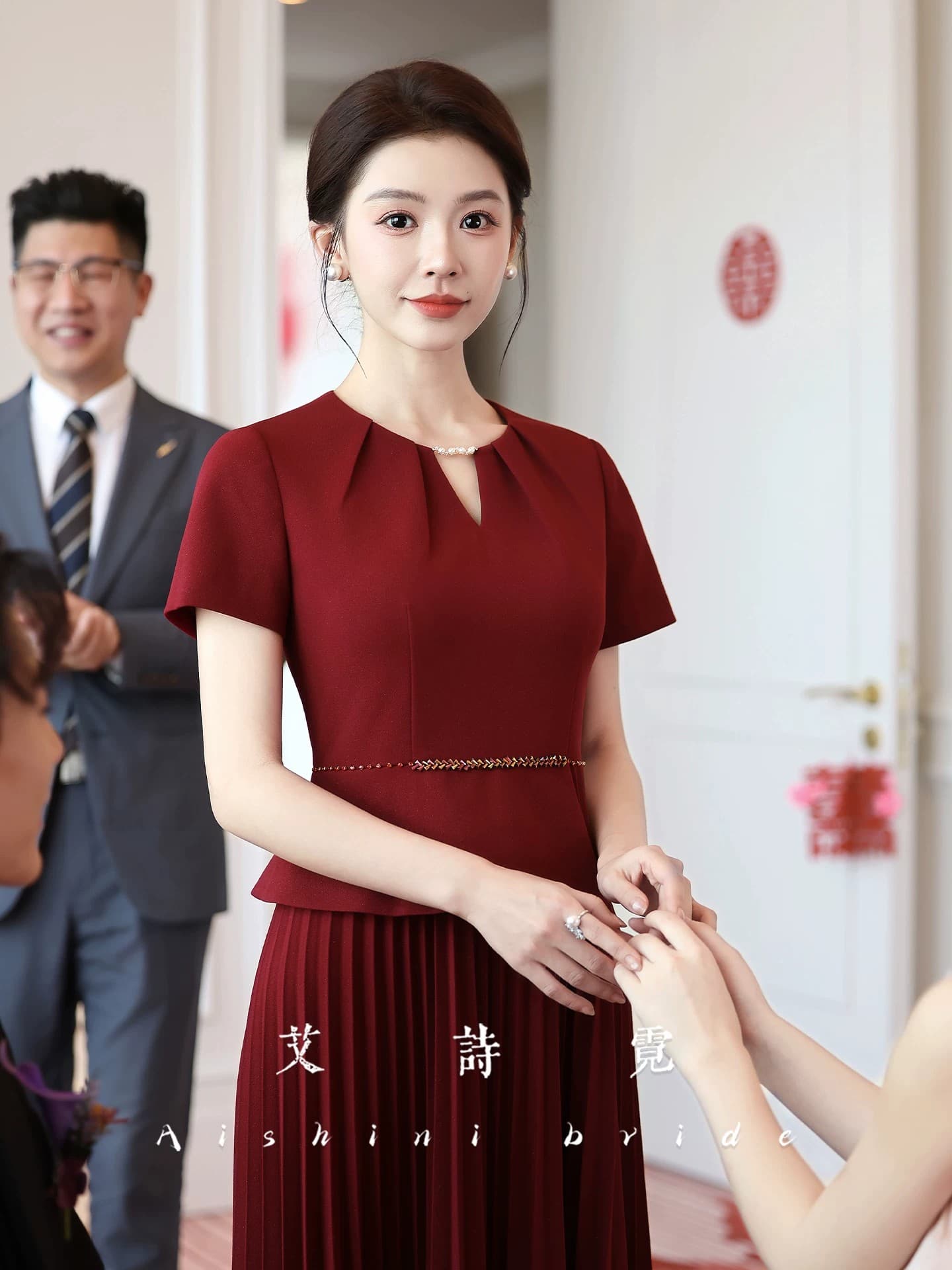 안녕하세요. 시어머니 결혼 연회 고급 비싼 가스 예복 2026 새로운 슬림해 보이는 빛 럭셔리 드레스 이미지 4
